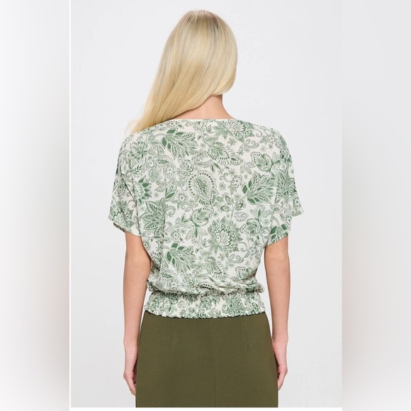 EUC Parallel Skies Smocked Waist V-Neck Blouse - Picture 2 of 12